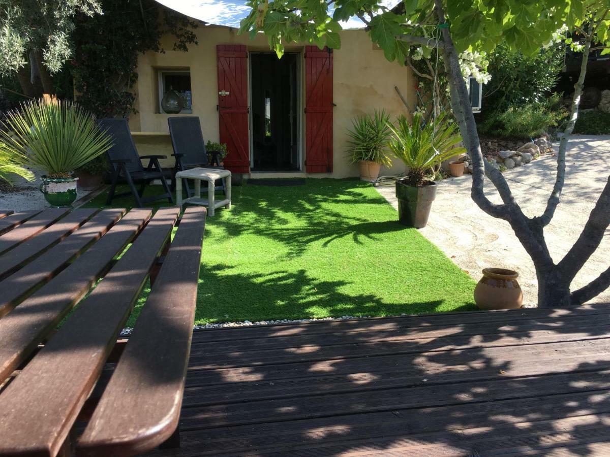 Les Terrasses Sur Frühstückspension Ollioules